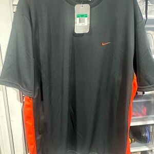 Brand New!XL Nike Men’s Black Running Athletic T-Shirt with Orange Accents